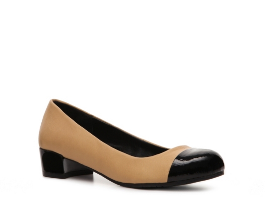 Kenneth Cole Reaction Slick Back Pump