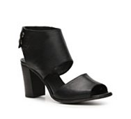Lemare Leather Cuff Sandal