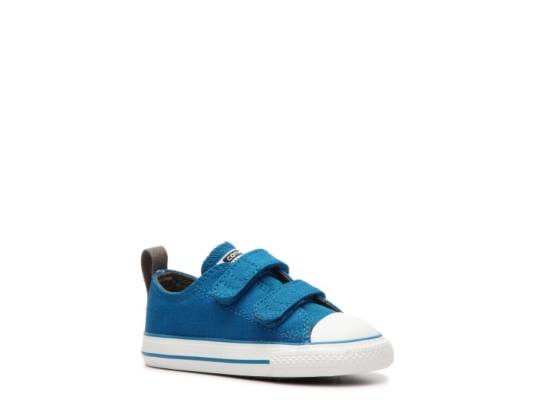 kids velcro converse