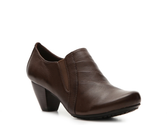 Bare Traps Theresa Bootie