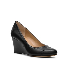 kelly and katie fassi wedge pump