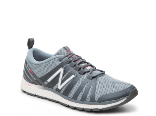 new balance 811 training shoe