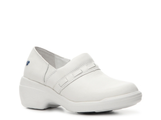 dsw discount for nurses