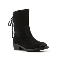 nine west birds bootie