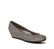 CL by Laundry Marcie Glitter Wedge Pump