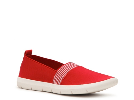 Wanted Court Slip-On Sneaker