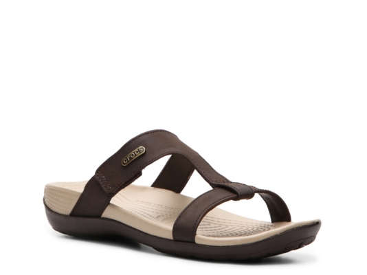 crocs sandals at dsw