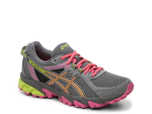 dsw trail shoes