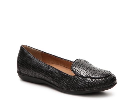 Dansko Nastacia Loafer | DSW