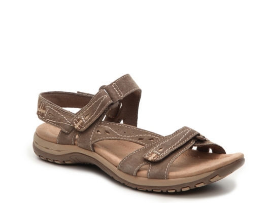earth sandals dsw