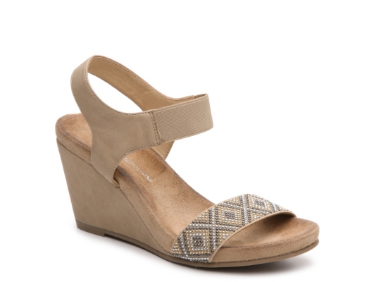cl by laundry wedge sandal