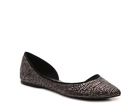 Steve Madden Elements Flat | DSW