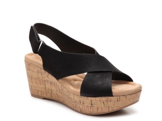 chinese laundry dream girl wedge