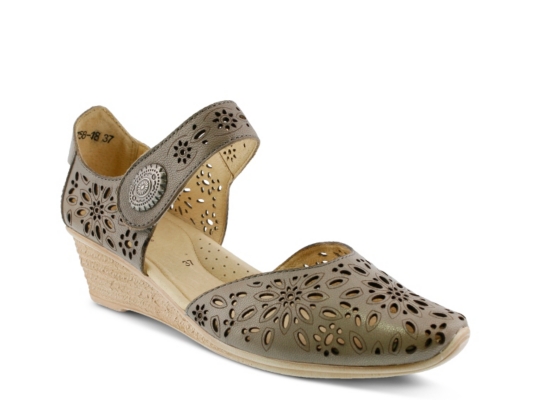 keen wide width sandals