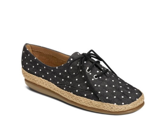 eastland winona oxford