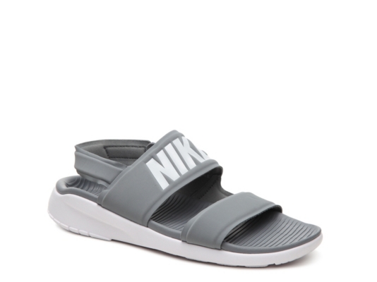 dsw nike sandals women's