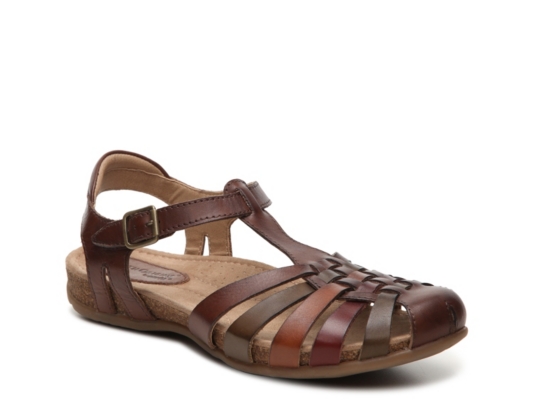 earth sandals dsw