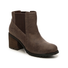 dsw shoes wide width