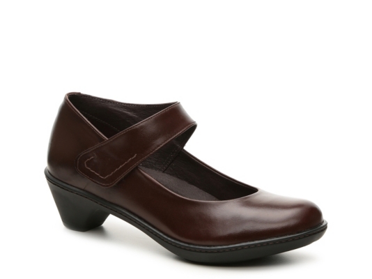 dansko pearlina pump