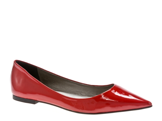 Mia Hepburn Patent Flat
