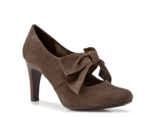Ann Marino Lottery Suede Pump