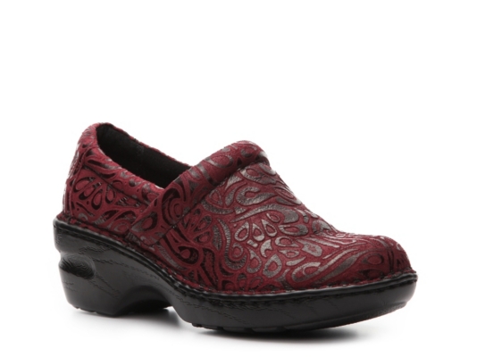 b.o.c Peggy Embossed Clog