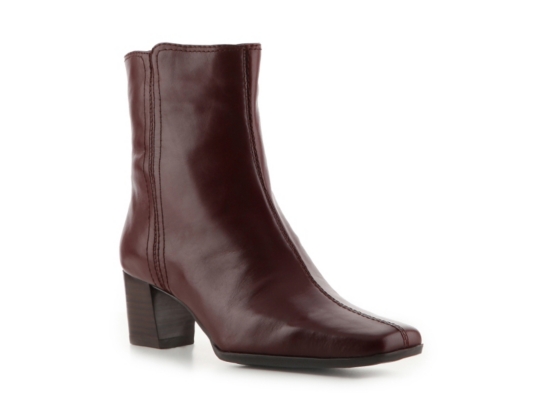 Nine West Solset Leather Bootie