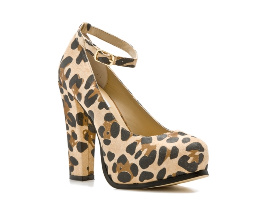 SM Women's Luccy Leopard Pump 