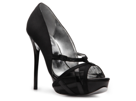 Bebe Halen Pump 
