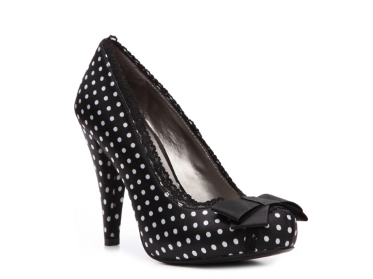 Fergalicious Intense Polka Dot Pump