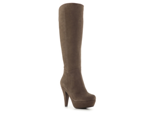 MT Castle Suede Boot