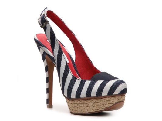 Naughty Monkey Overboard Platform Pump