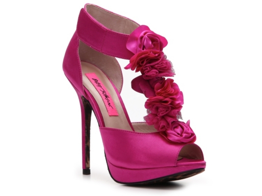 Betsey Johnson Florely Pump