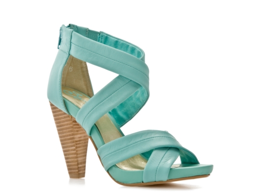 Seychelles Mother of Pearl Sandal