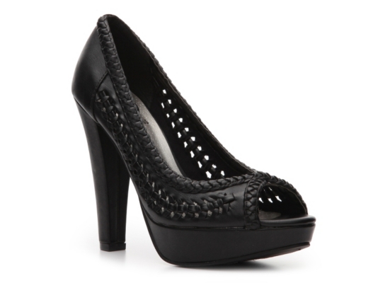 G BY GUESS Cera Woven Pump