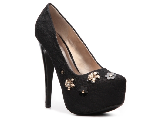 Qupid Penelope-13 Lace Pump