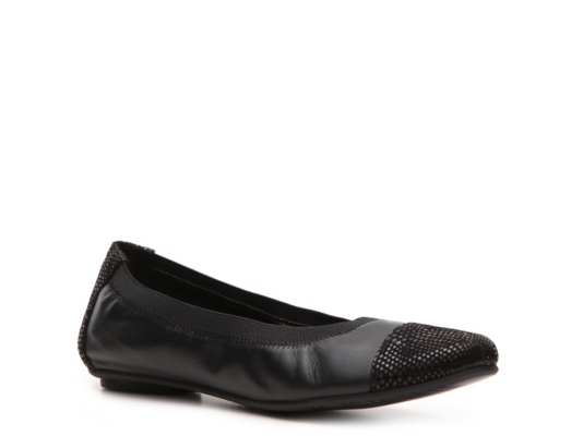 Audrey Brooke Sian Flat