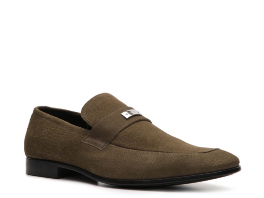 Gucci Suede Nameplate Loafer