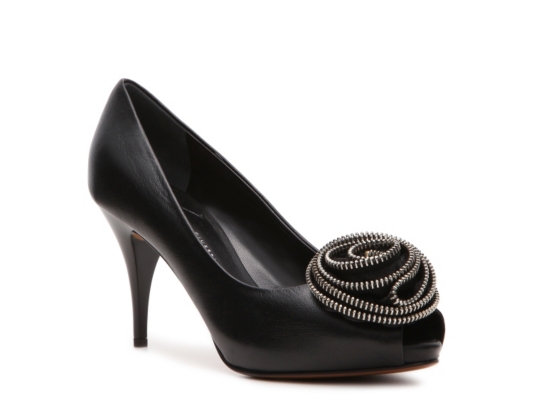 Giuseppe Zanotti Leather Flower Pump