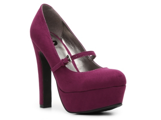 G by GUESS Viggie Pump