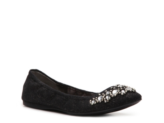 Adrienne Vittadini Monet Flat