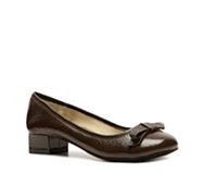 Marc by Marc Jacobs Patent Leather Bow Pump