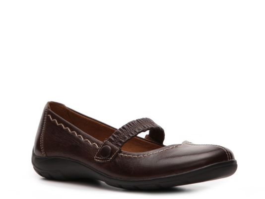 Naturalizer Angelica Flat
