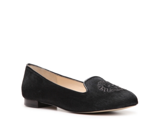 AK Anne Klein Century Flat