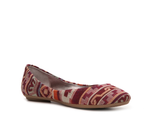 Steve Madden Heaven Tapestry Flat