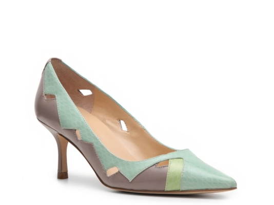 Audrey Brooke Imagines Pastel Pump