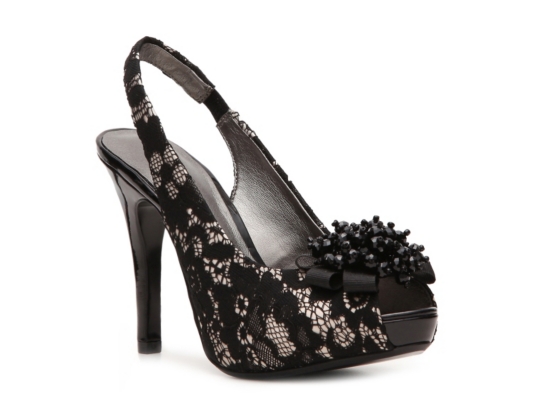 Lulu Townsend Friday Night Pump