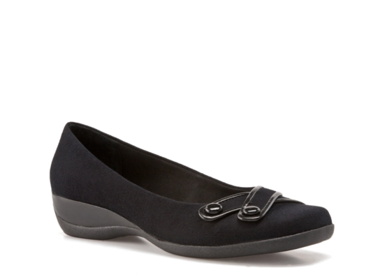 Liz Claiborne Truett Wedge