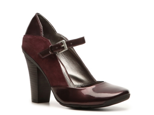 Kenneth Cole Reaction Joy Toy Suede Pump