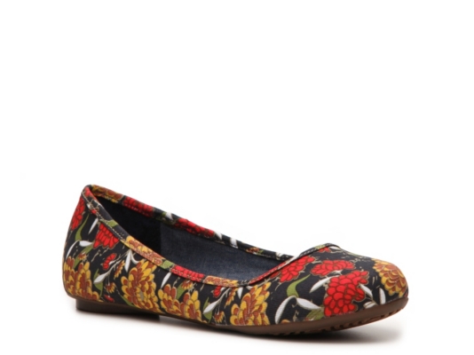 Dr. Scholl's Shoes Friendly Flat